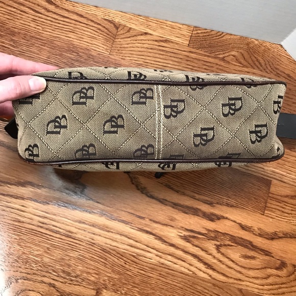 Dooney & Bourke signature canvas double zip bag - Picture 5 of 8